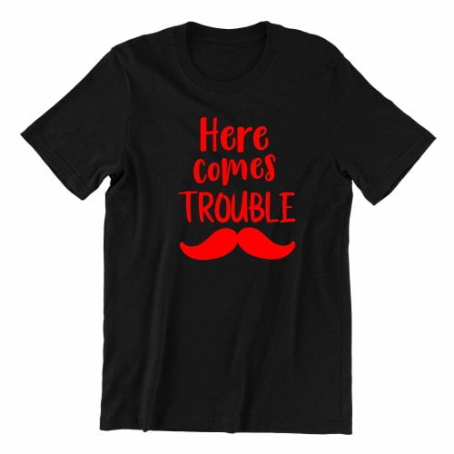 Here comes trouble kaobeiking cute graphic casual wear singapore teen fun typo quote black red streetwear teeshirt